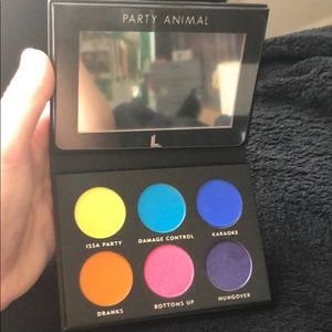 Eyeshadow palette